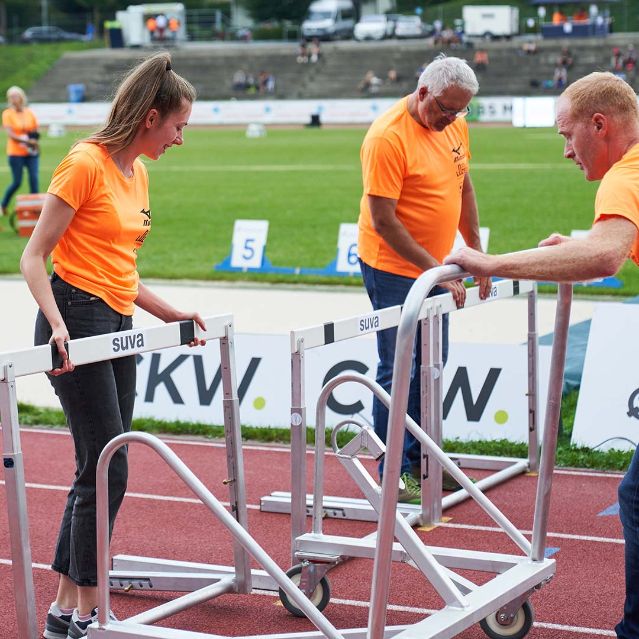 Volunteers watch out!